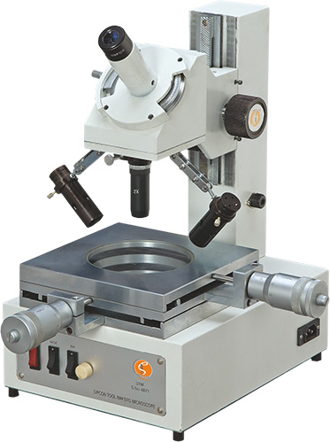 toolmaker-microscope.jpg